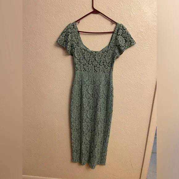 Zara dress - Picture 7 of 11